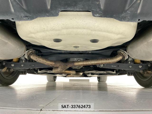 Subaru WRX S4 2017-06 8329207-11