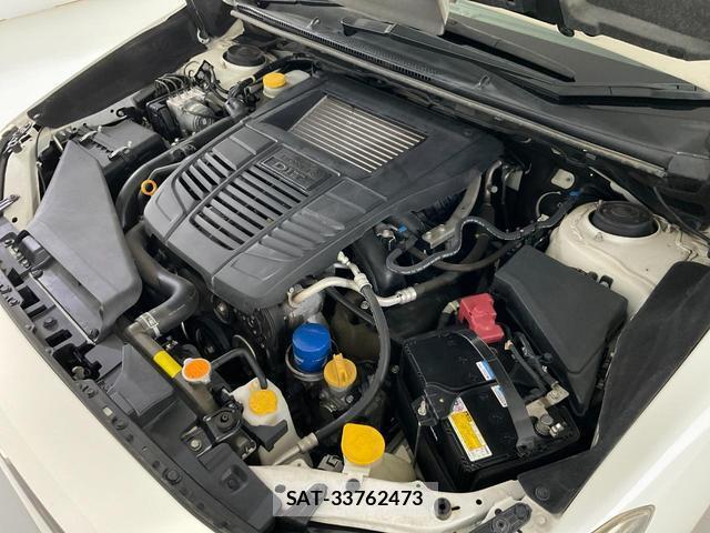 Subaru WRX S4 2017-06 8329207-13