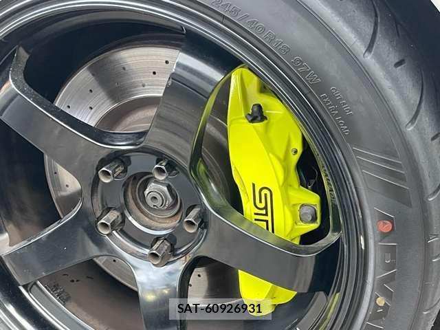 Subaru WRX S4 2017-10 8329781-17
