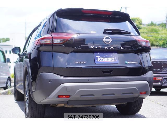 Nissan X-TRAIL 2023-08 8327776-14