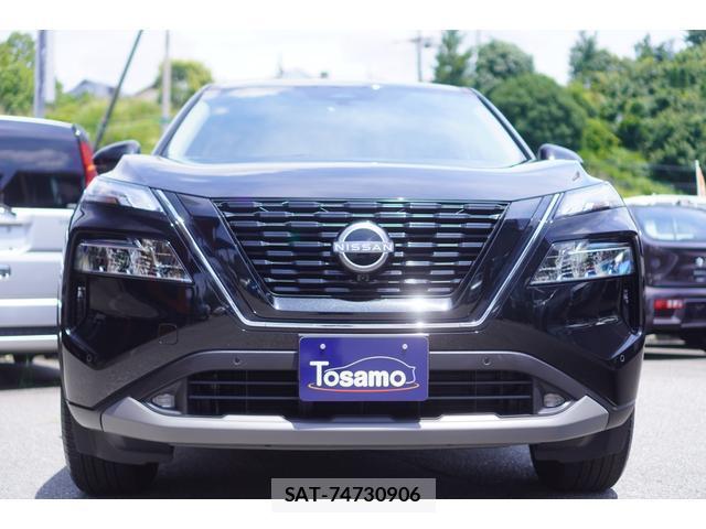 Nissan X-TRAIL 2023-08 8327776-9
