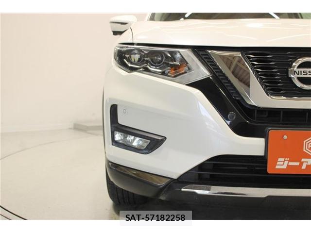 Nissan X-TRAIL 2018-03 8327934-16