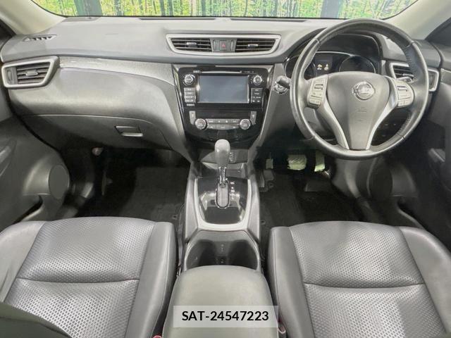 Nissan X-TRAIL 2016-02 8328575-1