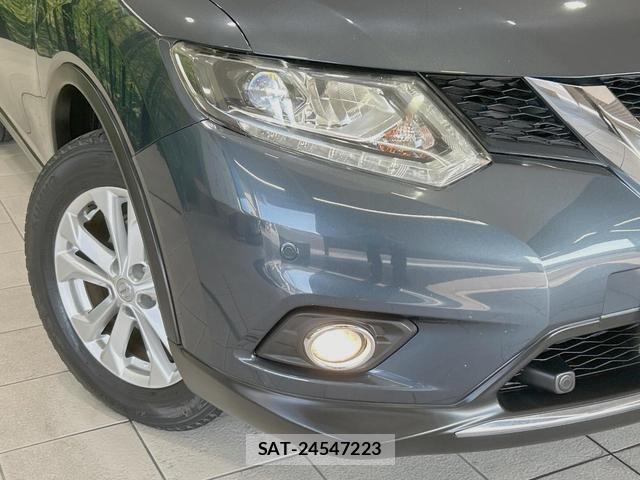 Nissan X-TRAIL 2016-02 8328575-11