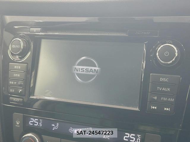 Nissan X-TRAIL 2016-02 8328575-2