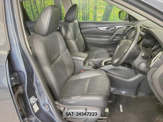 Nissan X-TRAIL 2016-02 8328575-7