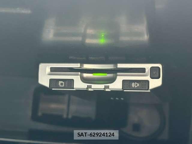 Nissan X-TRAIL 2013-07 8328732-11