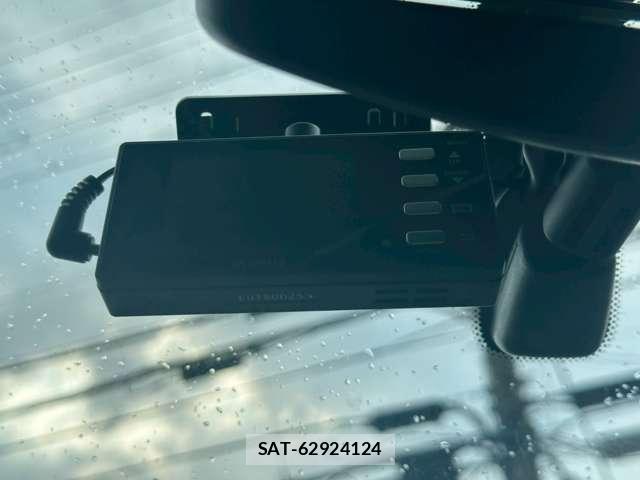 Nissan X-TRAIL 2013-07 8328732-15