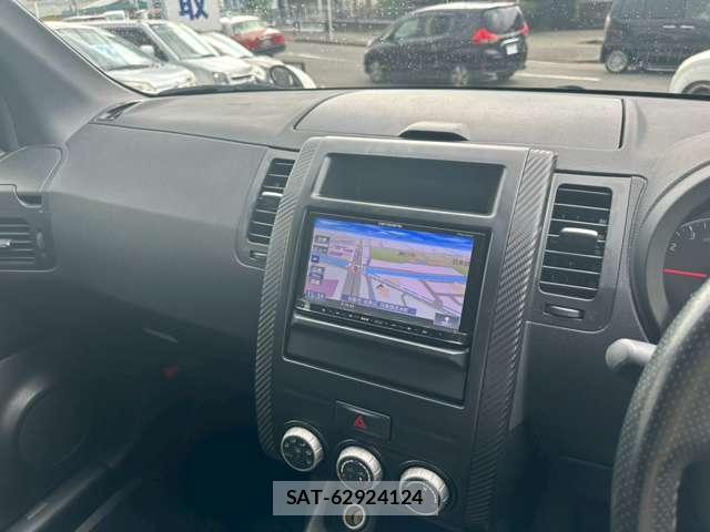 Nissan X-TRAIL 2013-07 8328732-7
