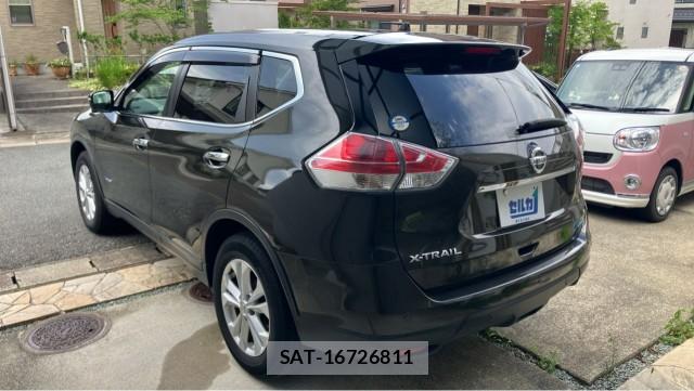 Nissan X-TRAIL 2017-03 8329340-12