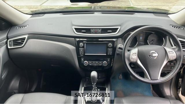 Nissan X-TRAIL 2017-03 8329340-2