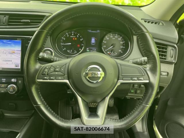Nissan X-TRAIL 2018-03 8329604-13