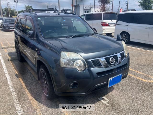 Nissan X-TRAIL 2011-08 8329924-0