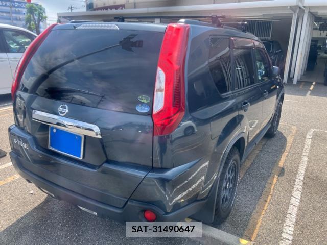 Nissan X-TRAIL 2011-08 8329924-13
