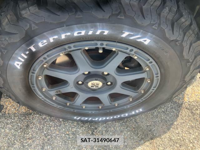 Nissan X-TRAIL 2011-08 8329924-5