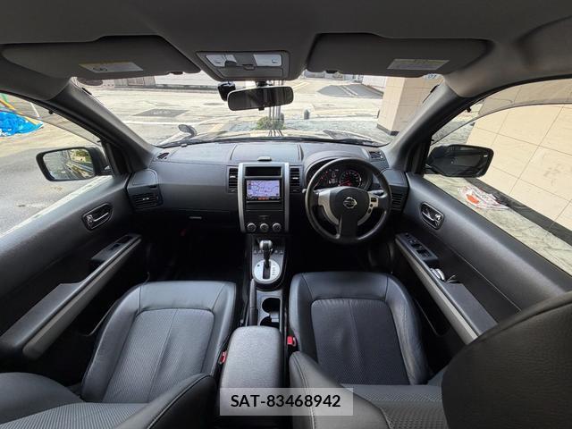 Nissan X-TRAIL 2013-10 8329980-19