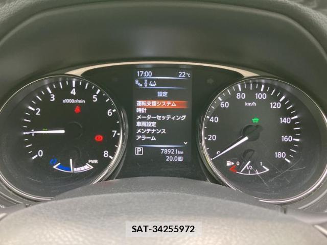 Nissan X-TRAIL 2016-02 8330503-11