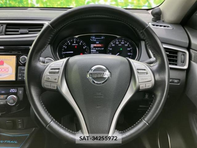 Nissan X-TRAIL 2016-02 8330503-12