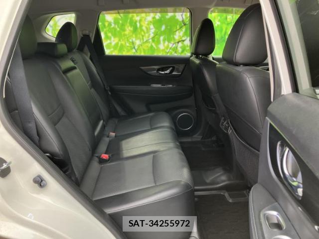 Nissan X-TRAIL 2016-02 8330503-4