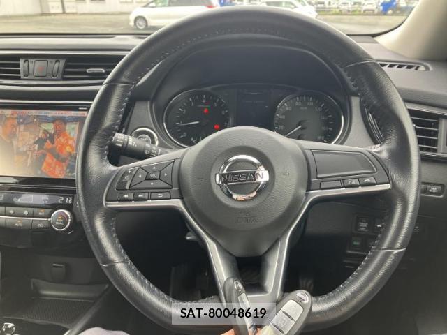 Nissan X-TRAIL 2018-03 8330568-13