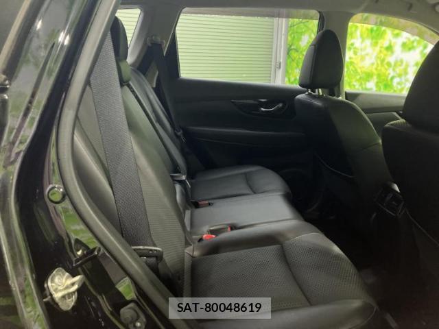 Nissan X-TRAIL 2018-03 8330568-5