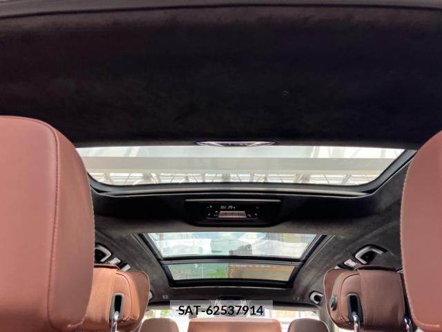 Bmw X7 2023-10 8328856-8