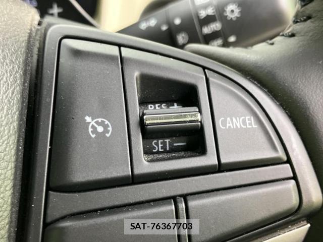 Suzuki X BEE 2020-07 8330509-15
