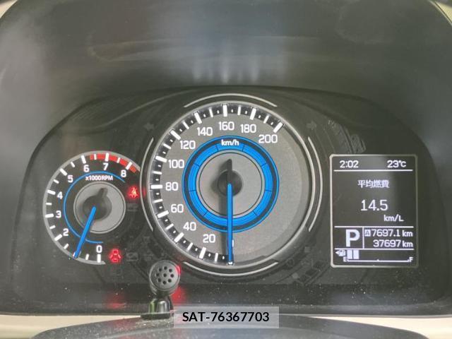 Suzuki X BEE 2020-07 8330509-9