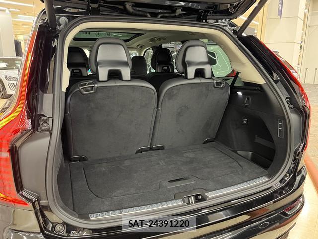 Volvo XC90 2025-03 8329906-10