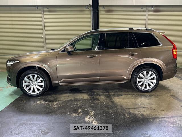 Volvo XC90 2017-02 8330026-19