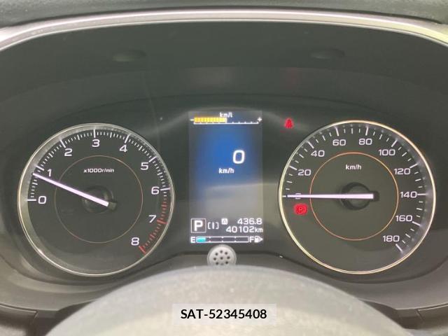 Subaru XV 2017-07 8327990-13