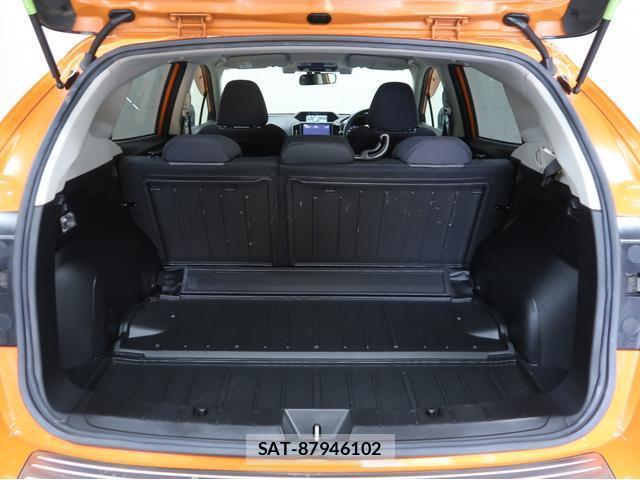 Subaru XV 2017-07 8328392-11