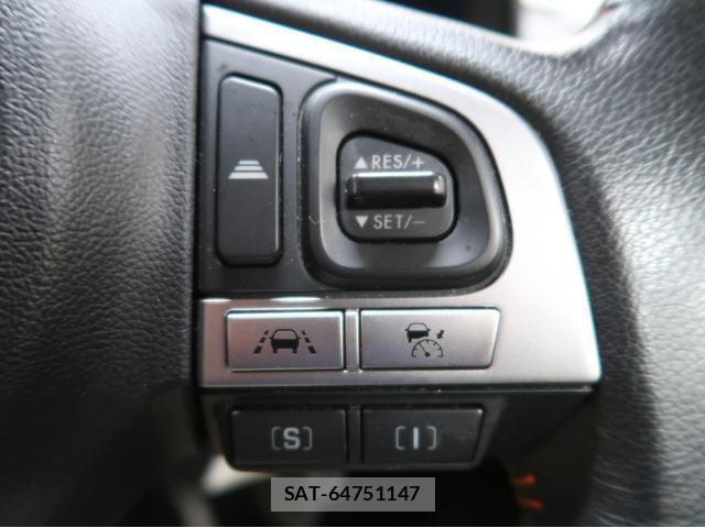 Subaru XV 2015-11 8328393-14