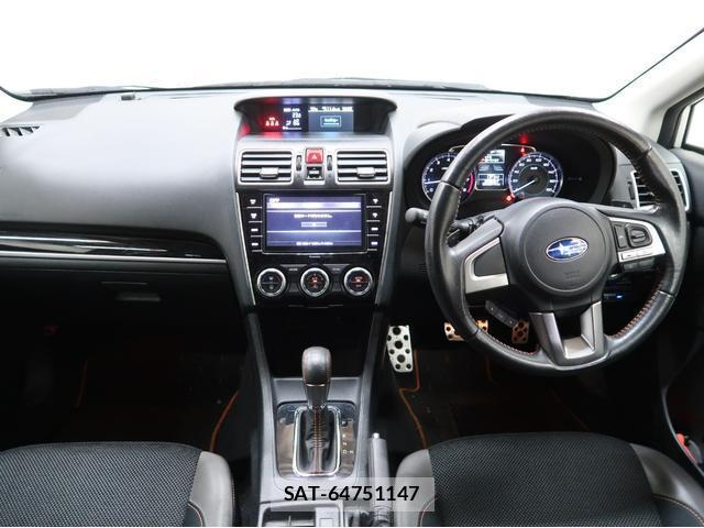 Subaru XV 2015-11 8328393-2