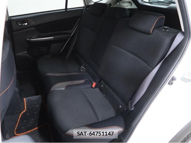 Subaru XV 2015-11 8328393-7