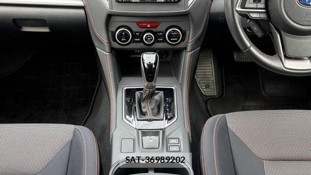 Subaru XV 2018-10 8329304-14
