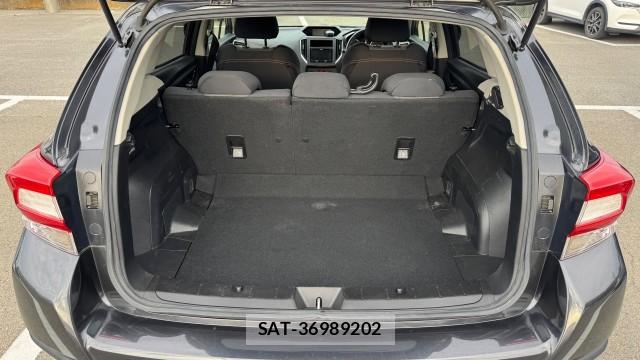 Subaru XV 2018-10 8329304-16