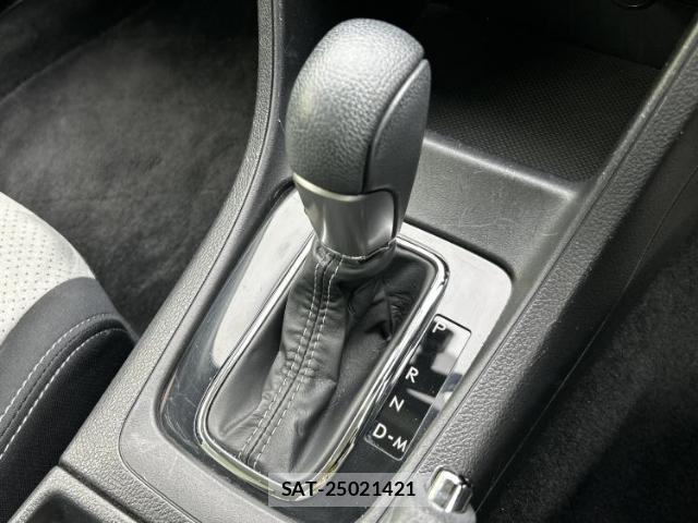 Subaru XV 2013-11 8330469-15