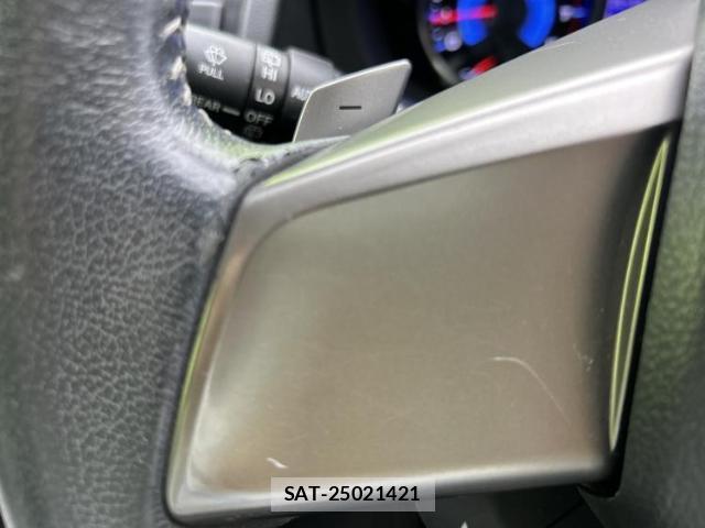 Subaru XV 2013-11 8330469-17