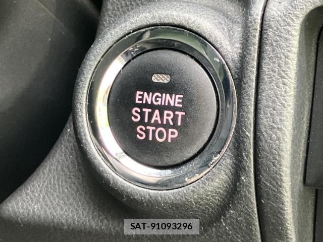Subaru XV 2017-05 8330481-15