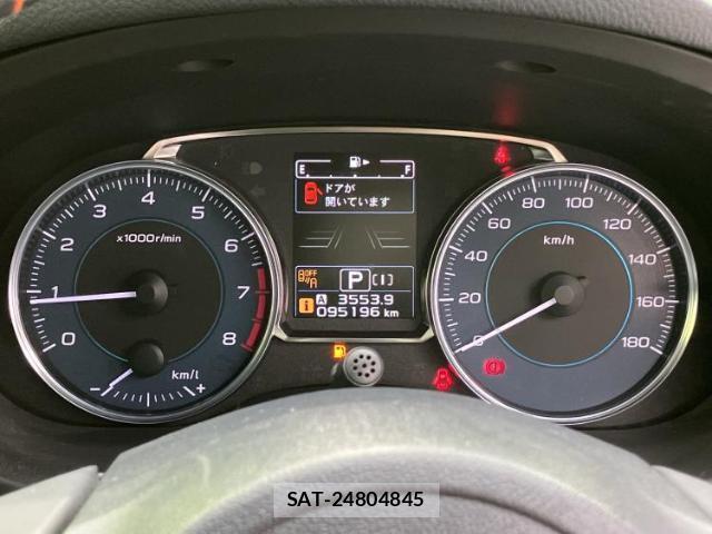 Subaru XV 2015-12 8330505-12