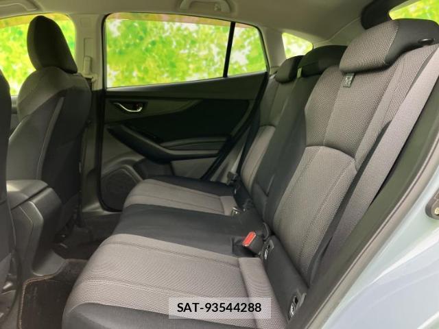 Subaru XV 2017-09 8330589-6