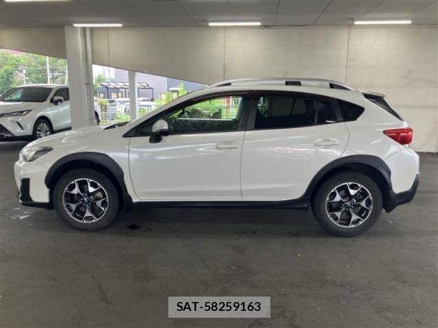 Subaru XV 2018-04 8330644-1