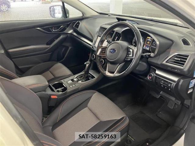 Subaru XV 2018-04 8330644-6