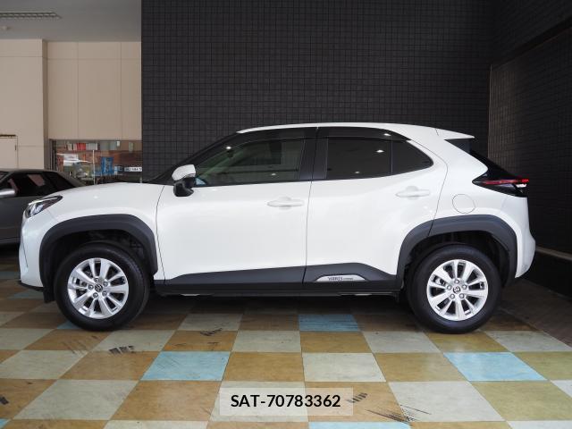 Toyota YARIS CROSS 2024-01 8328071-10