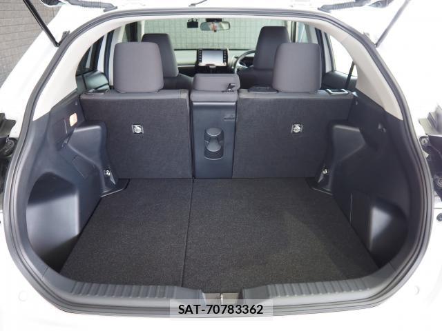 Toyota YARIS CROSS 2024-01 8328071-18