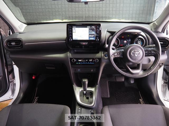 Toyota YARIS CROSS 2024-01 8328071-2