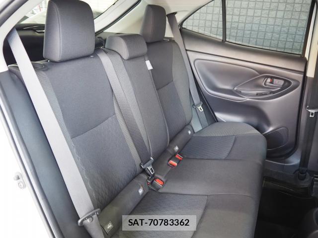 Toyota YARIS CROSS 2024-01 8328071-6