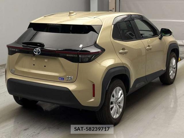Toyota YARIS CROSS 2023-12 8328819-1