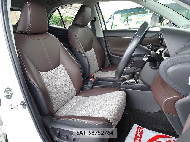 Toyota YARIS CROSS 2021-07 8328955-13